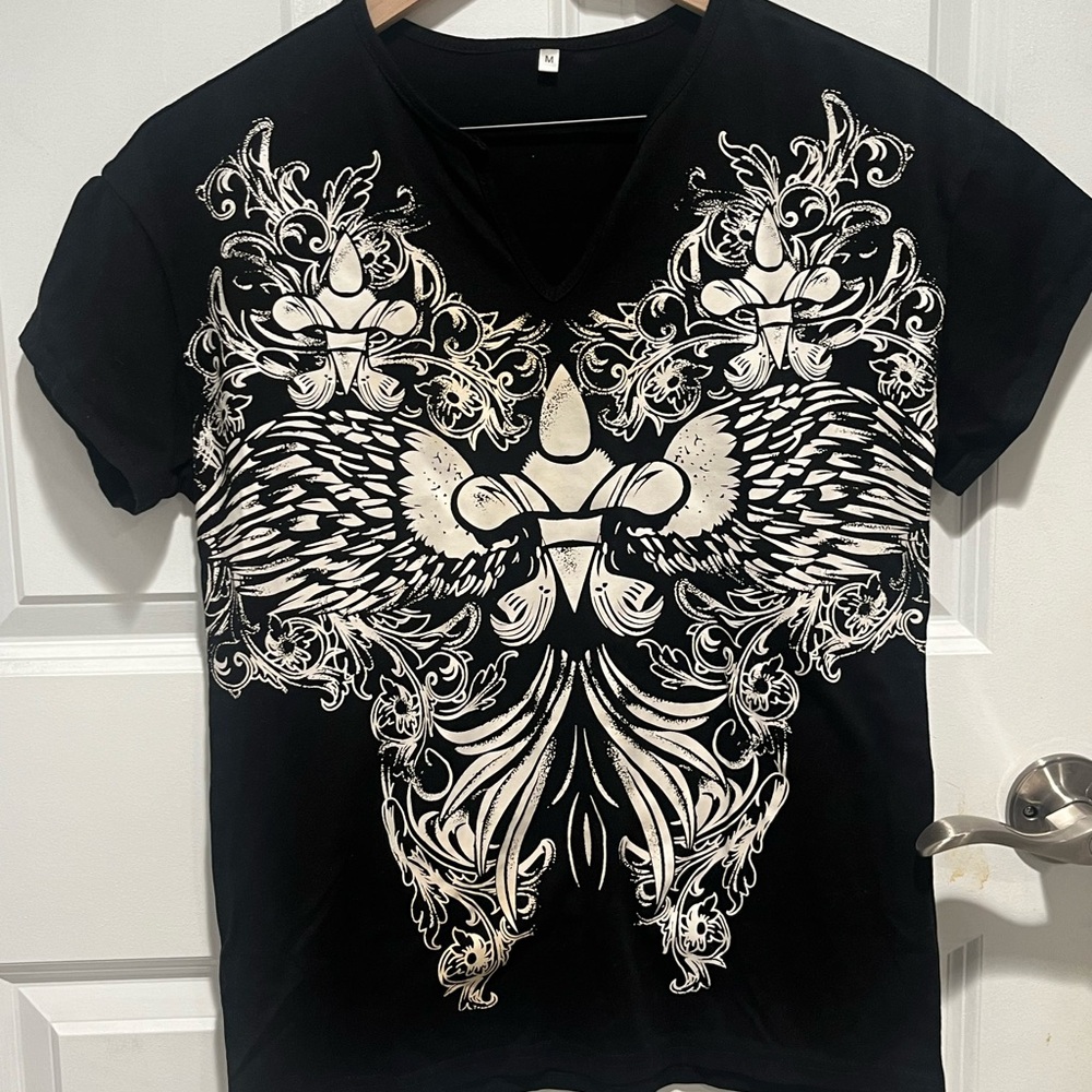 Y2K goth vintage design tee